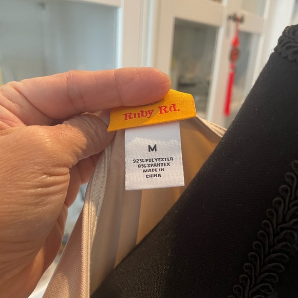 Ruby Red top - Picture 4 of 5